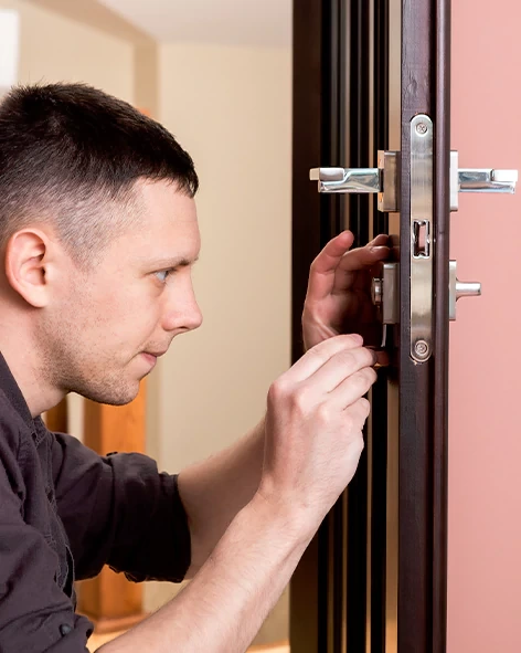 : Professional Locksmith For Commercial And Residential Locksmith Services in Kingsburg, CA