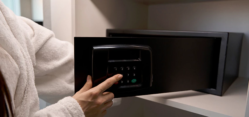 Safe Unlocking Service Company in Kingsburg, California