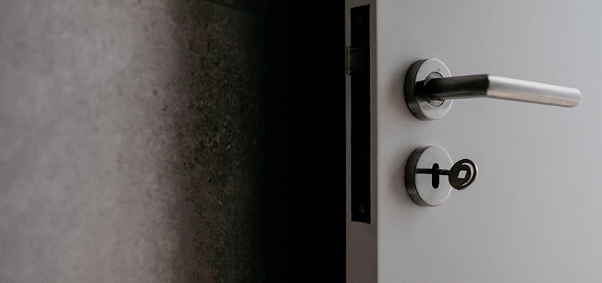 Front Door Handle Repair And Installation in Kingsburg, CA