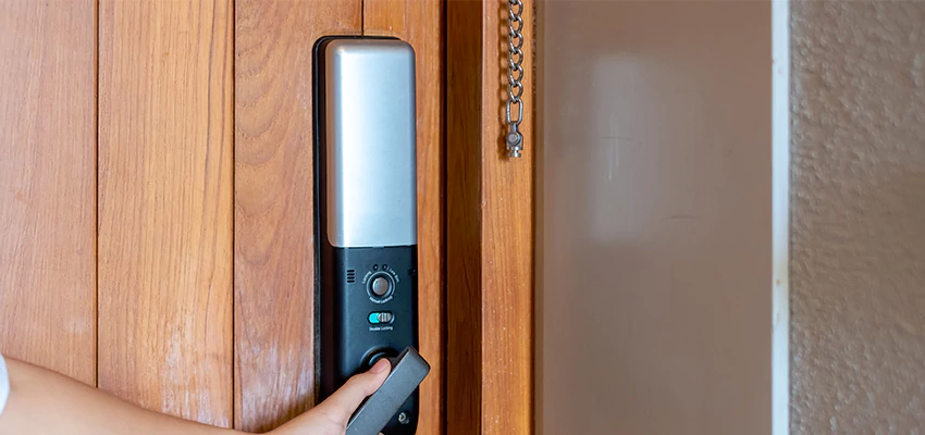 Home Security Electronic Locks Upgrades in Kingsburg, CA