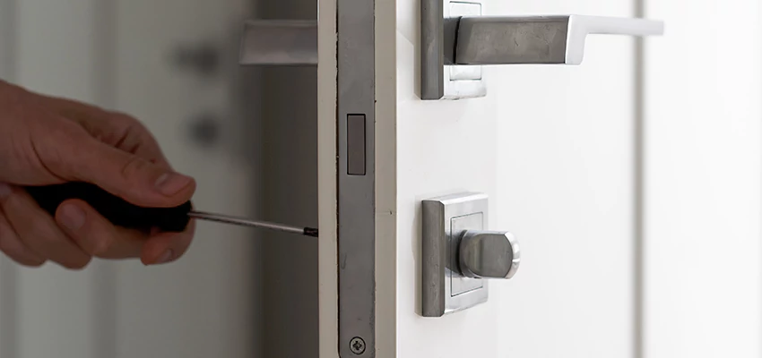 Key Programming Locksmith Open Now in Kingsburg, California